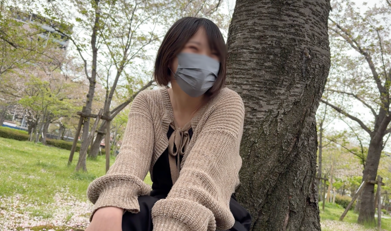 【大人気シリーズ第2弾】マジ素人と昼間の公園で露出プレイ&速攻ホテルインで9連続マジイキしてもやめないプレイ gallery photo 2