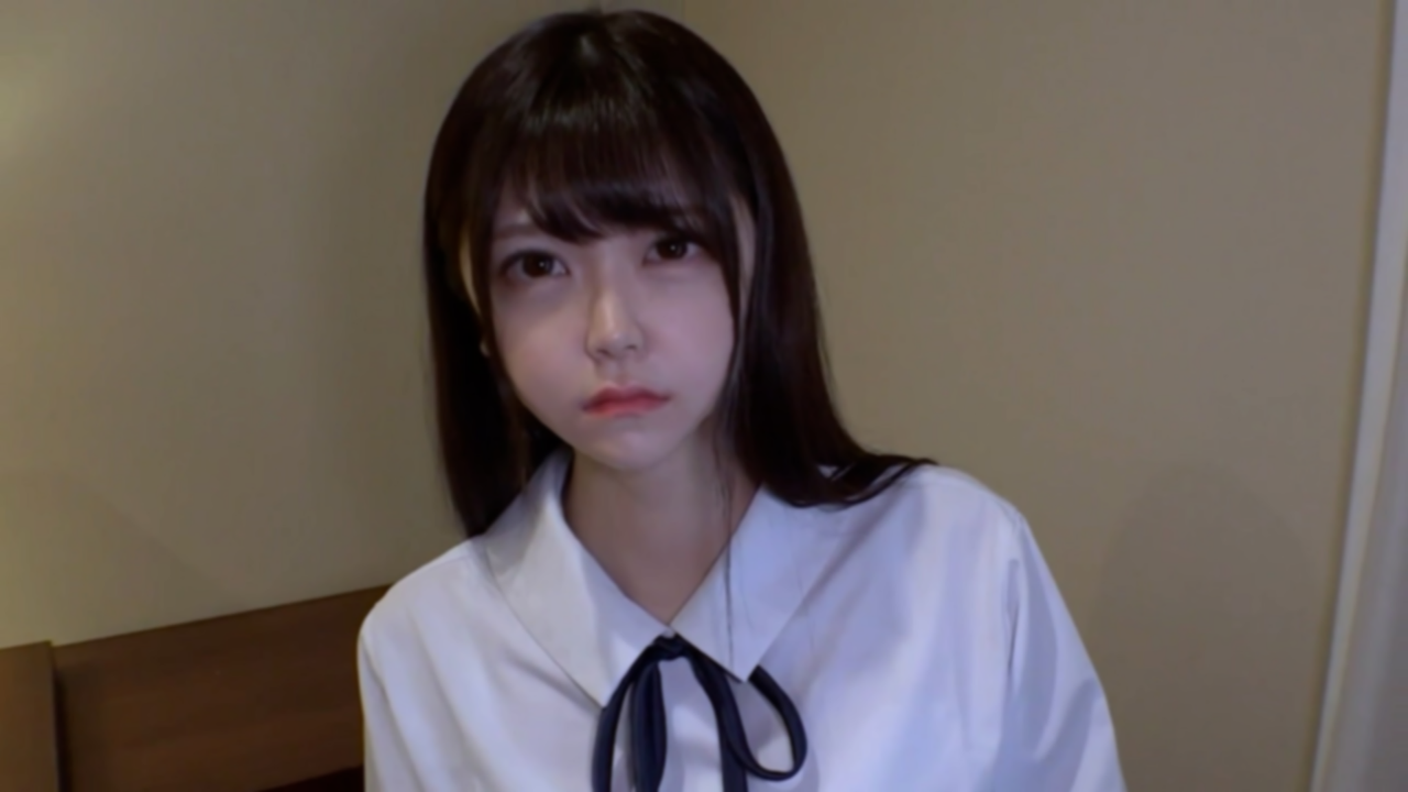 5人組アイドルとしてデビューが決定済みの18才。色白スレンダーの体を妊娠させたくガン突きで無責任の中出し。 gallery photo 1