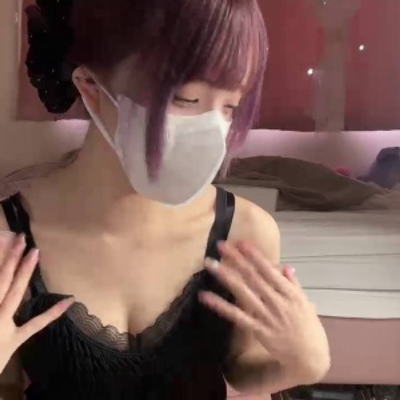 みれいちゃん (20) 2025年4月30日の配信動画 - 前編 - gallery photo 3