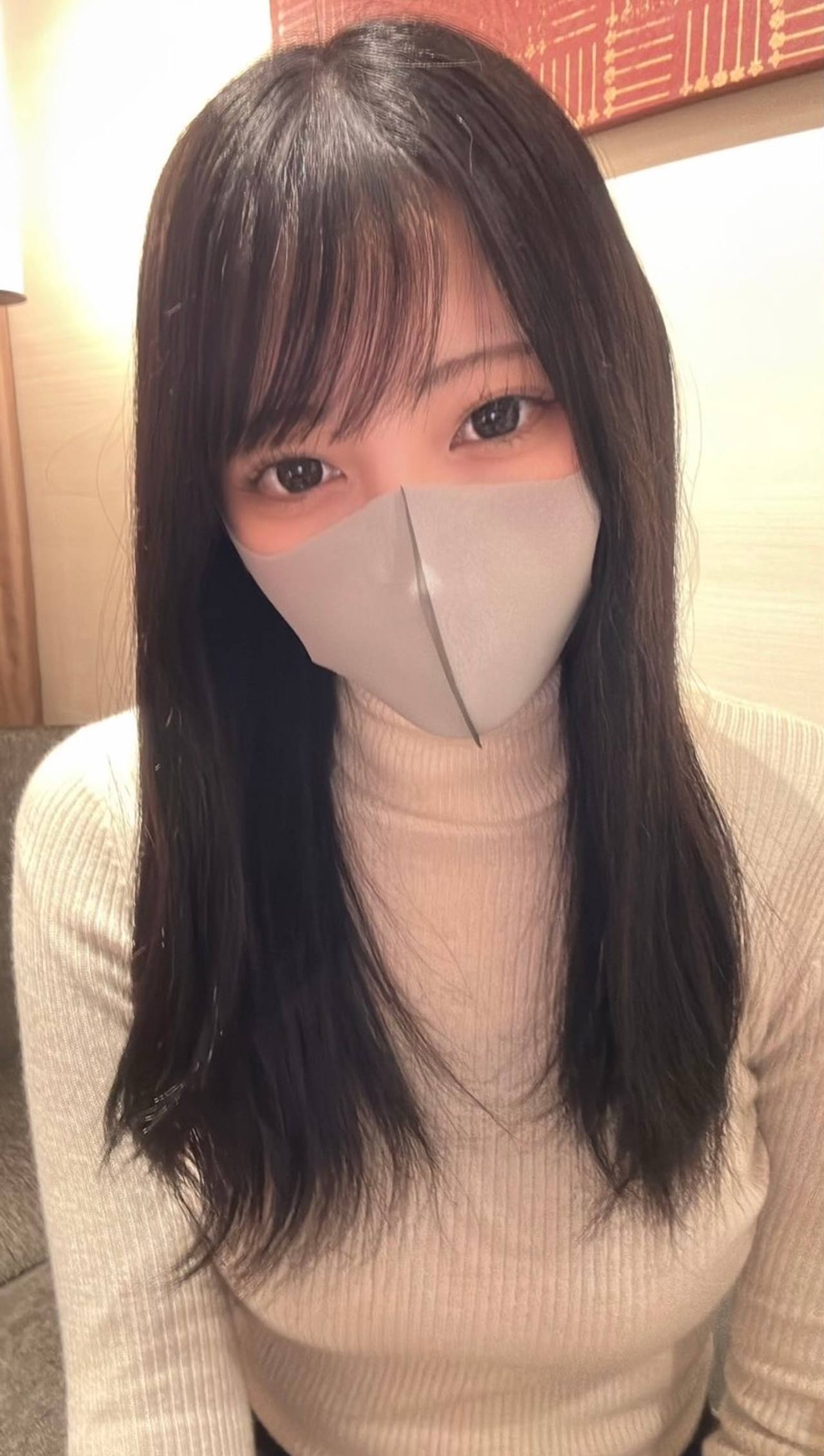 【神回】まさかの…Fカップ美女ゆあちゃん人生初の生中出し！？念願の初デート！プライベート秘蔵映像！永久保存版推奨！【大量生中出し】 gallery photo 1