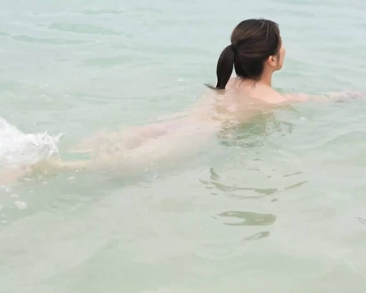 【神乳披露】昨年引退元グラドルと野外性交2回戦 Gカップ極上体を露わにして連続逝き gallery photo 2