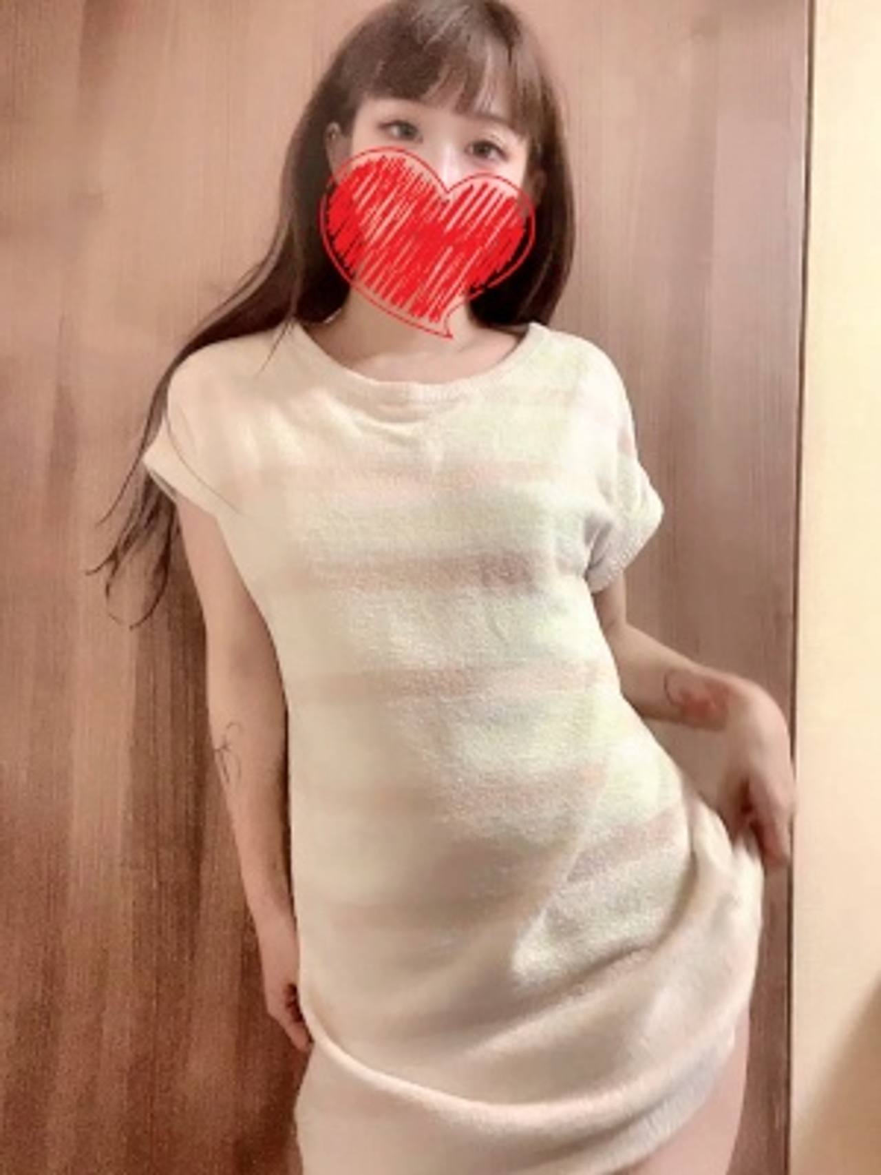 自分で黒電マあててアナルあそびしちゃいました gallery photo 3