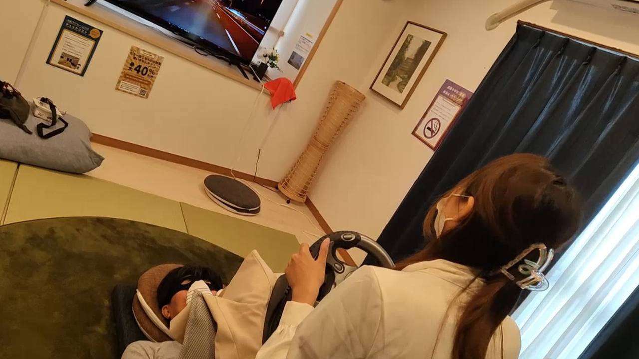 あみちゃんの顔面ペダル踏みくっさーい私物ソックス編 gallery photo 6