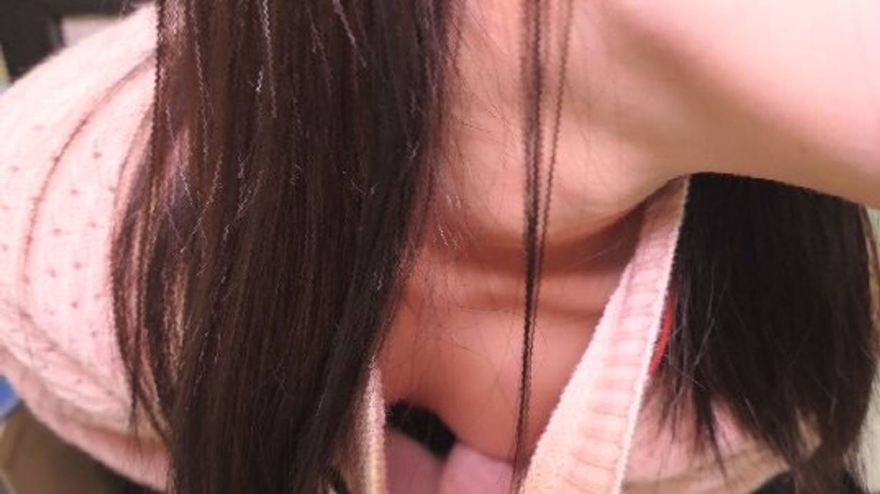 弊社の新卒1年目の**がヤバすぎた「ADHDなので社内でパンチラ、胸チラしすぎ！パンツをずらされても気づかない」 gallery photo 8
