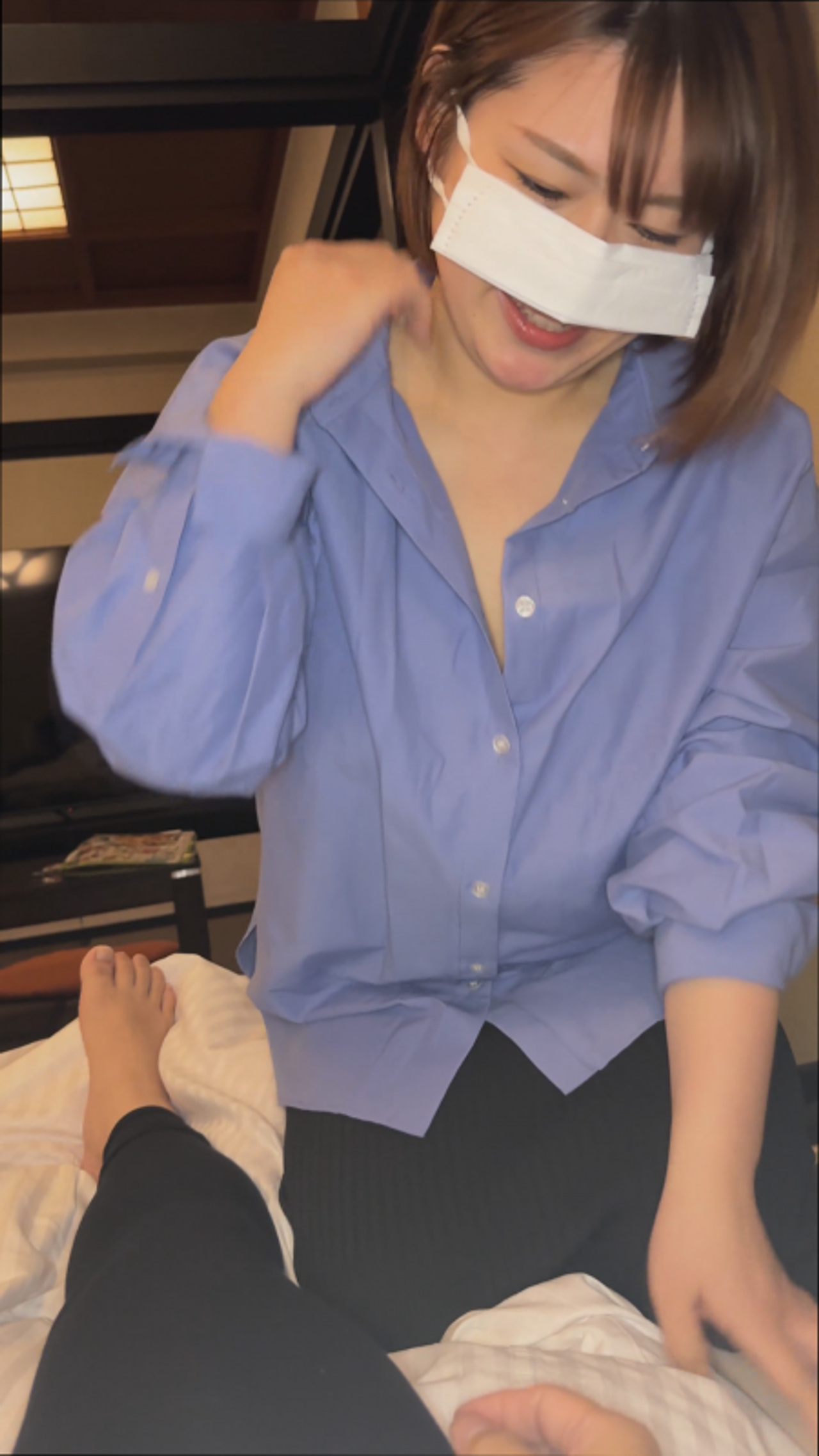 【合コン×ぽっちゃり美女】お持ち帰り美女とホテルインし口内射精 gallery photo 1