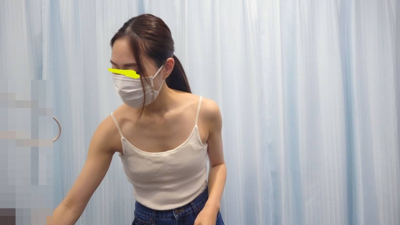 #76 診察【おっぱい/乳首診察】美爆乳・巨乳パフィーニップルOL/黒乳首の人妻OL gallery photo 2