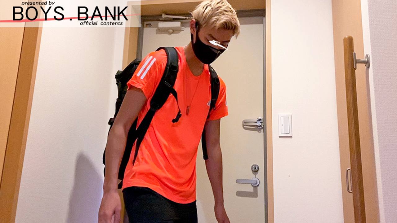 スーパー巨根のフットサルイケメンをドS嬢が徹底開発!!興奮MAXでギンギンびくびくが止まらない〜♪ gallery photo 2