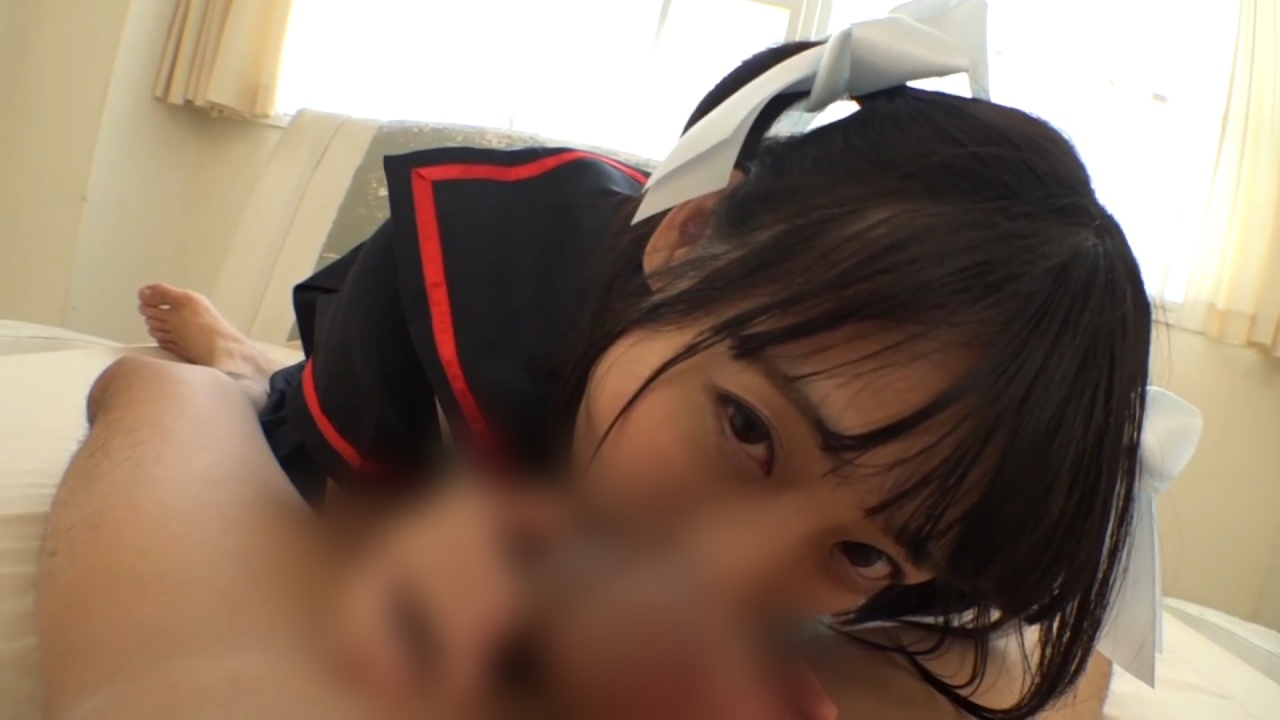 【ハメ撮り】今まで1回しかエッチしたことがないアイドル。 デカチンに興味津々でフェラチオ♥ 初生ハメで脱*イキしちゃう！ gallery photo 1