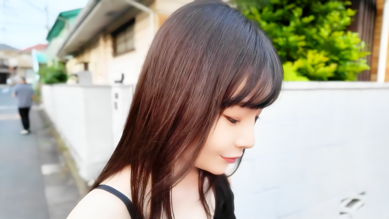１8歳 圧倒的オーラの元天才*役 人生初の避妊具なしハメ撮りをFC2限定公開。【先着特典3GB送付中】 gallery photo 2
