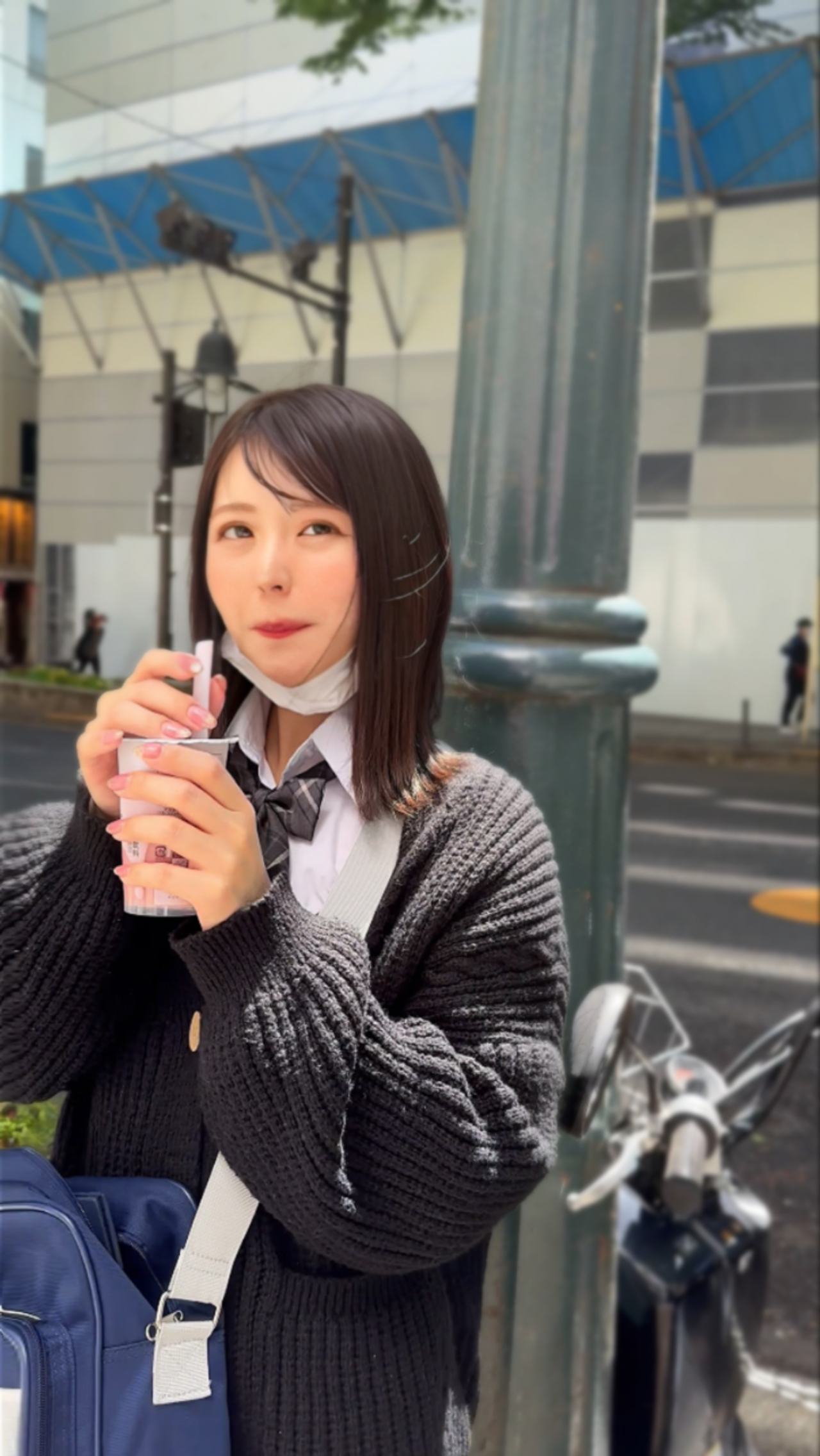 【黒髪ボーイッシュ】**サッカー部の１８歳　小さなアスリートのバキバキに鍛えられた身体に大量中出し。※初回限定盤4K特典・数量限定 gallery photo 2