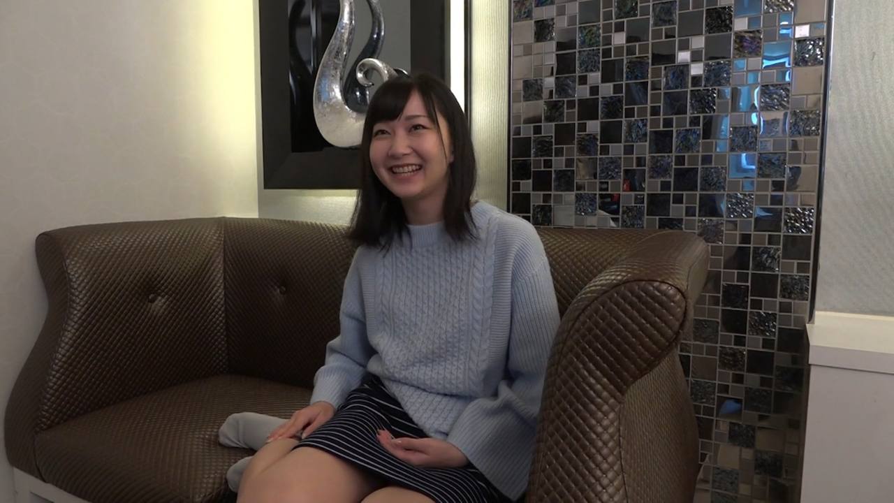【個撮】地下アイドルセンターの***と初めてのハメ撮り【スレンダー】 gallery photo 1