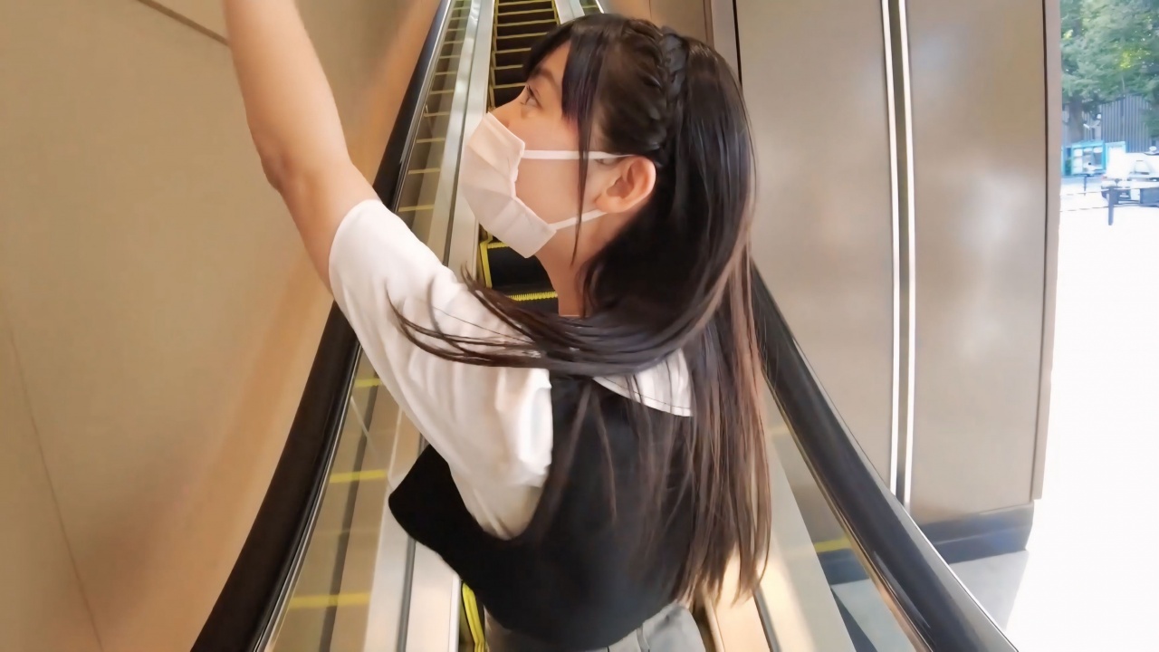【奇跡】学内トップクラスに可愛い大学1**とハメ撮り♪ gallery photo 2