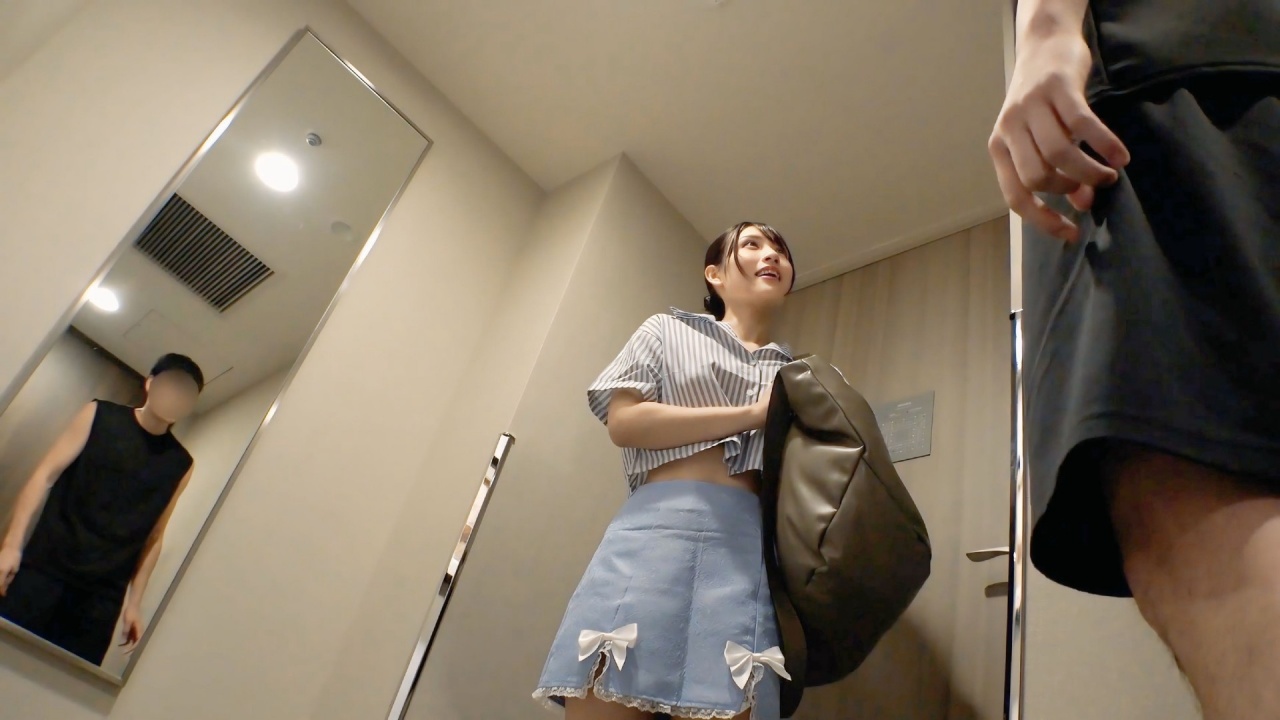 【SS級メンエス】超人気嬢Mちゃんに2連続射精 ゴムを外して出禁覚悟の中出し。 gallery photo 1