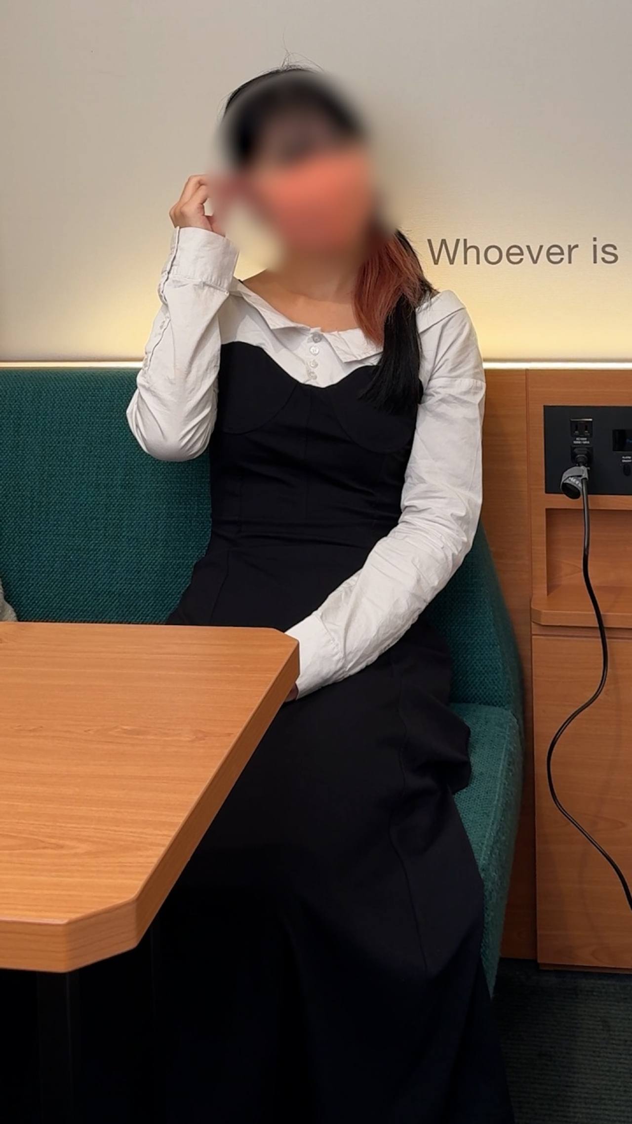【メンズエステ裏講習】【スマホ主観映像】彼氏に内緒のエロテクがヤバすぎる！全身マンコのエロボディを使って僕のチンコをシコシコされたら気持ち良すぎて限界突破しまくったｗｗｗ【なな(22歳) 3回目】 gallery photo 1