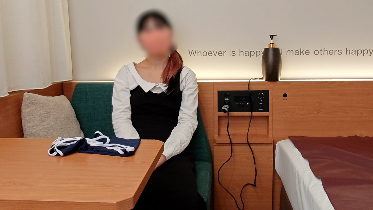 【メンズエステ裏講習】【客観映像】彼氏に内緒のエロテクがヤバすぎる！全身マンコのエロボディを使って僕のチンコをシコシコされたら気持ち良すぎて限界突破しまくったｗｗｗ【なな(22歳) 3回目】 gallery photo 1