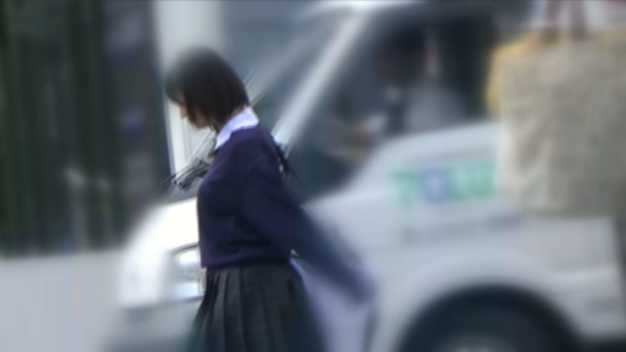 ★緊急先着★自宅にて初貫通卒業式★ 『I』cup18歳とハメ撮り独占記録 ★【先着高画質特典付き】 gallery photo 3