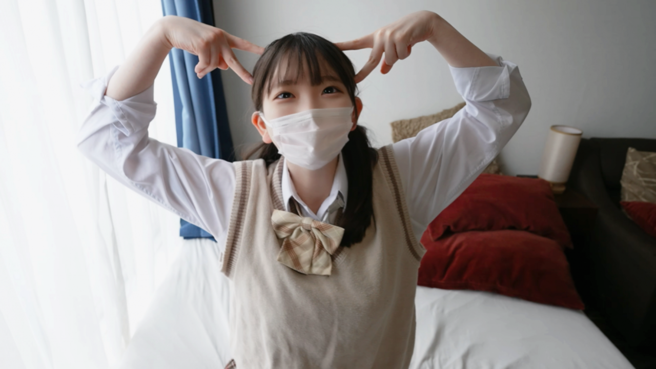 ★緊急先着4K★141㎝18歳声優志望★色白巨尻★自宅にて初中出し独占記録【先着高画質特典付き】 gallery photo 1
