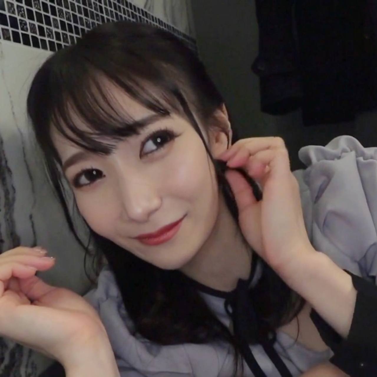 【⚠過激注意⚠】アナウンサー志望の無邪気なJDに豪快ハメ。内定取り消し覚悟の衝撃ハメ撮り。 gallery photo 1