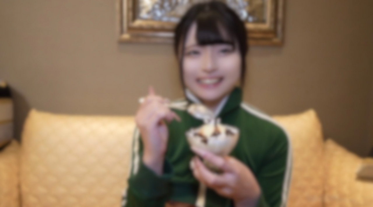 3日間！70OFF！【顔射】〈7/13迄で公開終了〉無処理なカラダの神反応。顔面にザーメン浴びせる背徳射精。わかさこそが正義、18歳の真髄を収めた貴重映像。 gallery photo 1