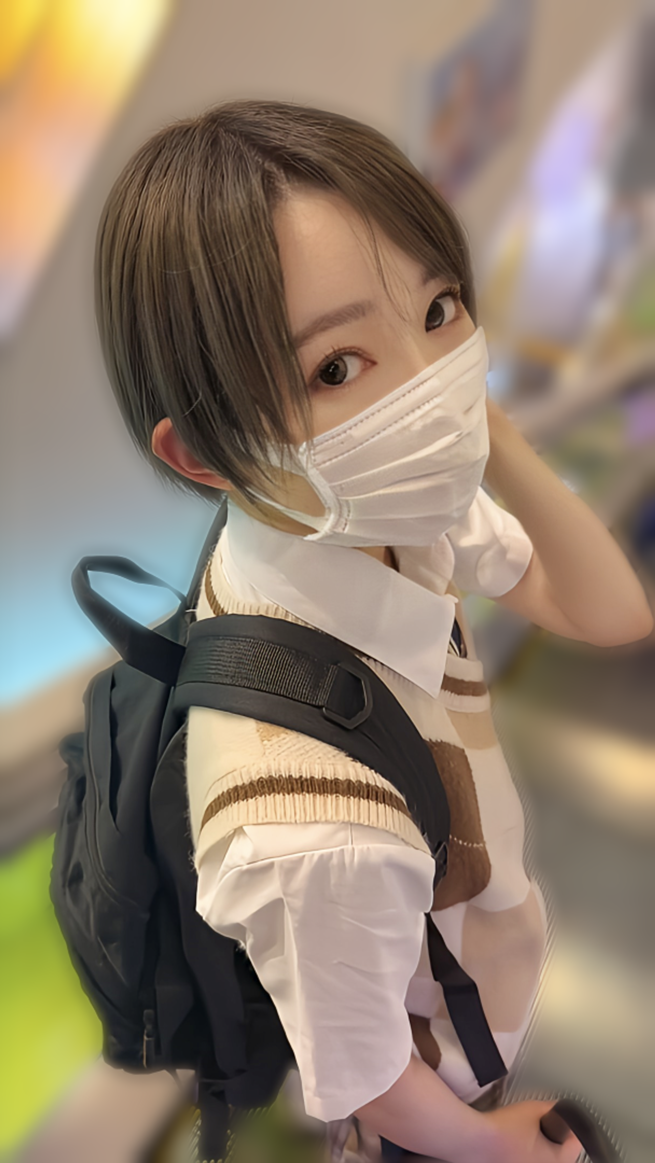 【危険日＆ピル無し】低身長143cm。激カワ上がりたて18歳。未経験のおマンコにギンギンの太チンポねじ込んで初貫通→膣内大量射精でめちゃくちゃにされるハメ撮り映像※在庫限り gallery photo 1