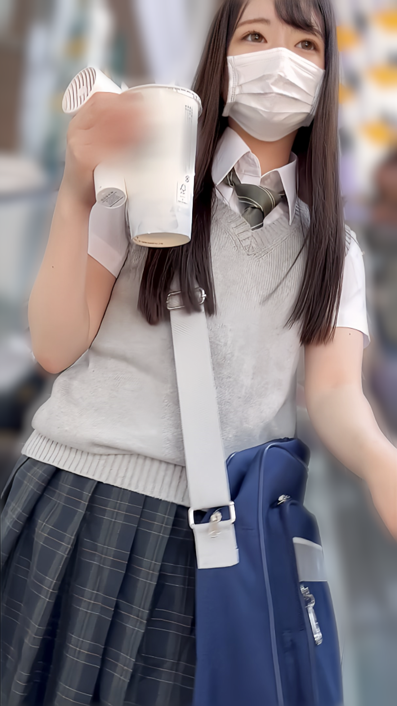 【個撮・中出し18歳】テニス部所属の激かわ18歳。**引退と同時に初めてを卒業するハメ撮り撮影でまさかの中出しされてしまう性行為※短期間販売 gallery photo 1