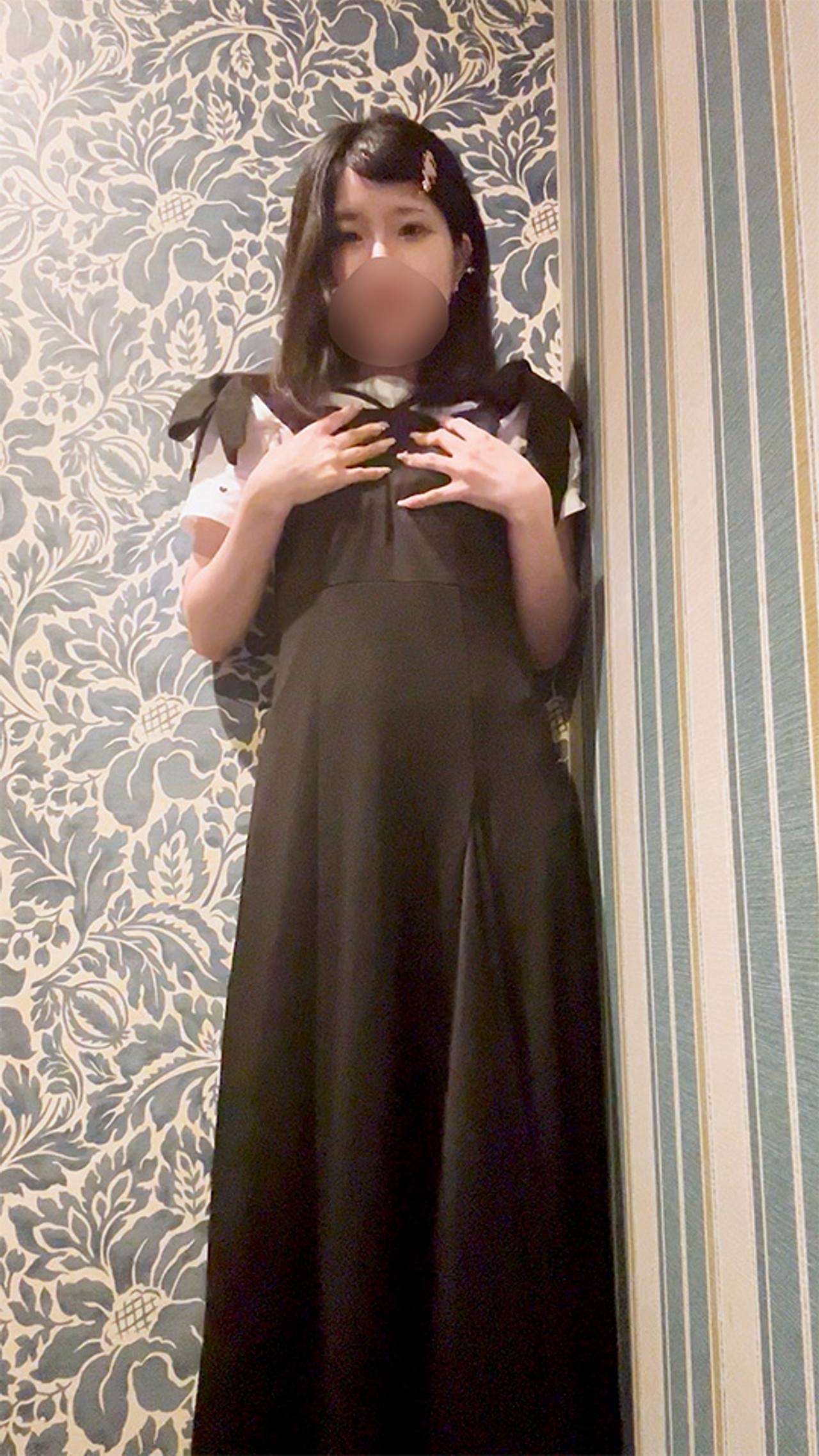 【10個限定価格】闇堕ちしたかわいすぎる看護師、カラオケ内でドキドキ本気イキオナニー２２ gallery photo 3