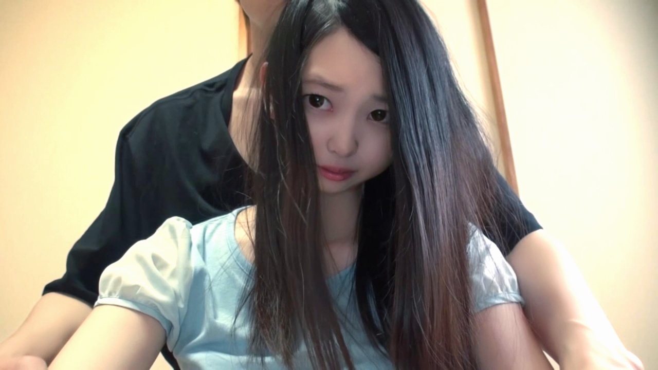 自宅で保護せざるを得なかった18歳美女　歌舞伎町で寝泊まりする貧乏人に妊娠確定の大量射精 gallery photo 1