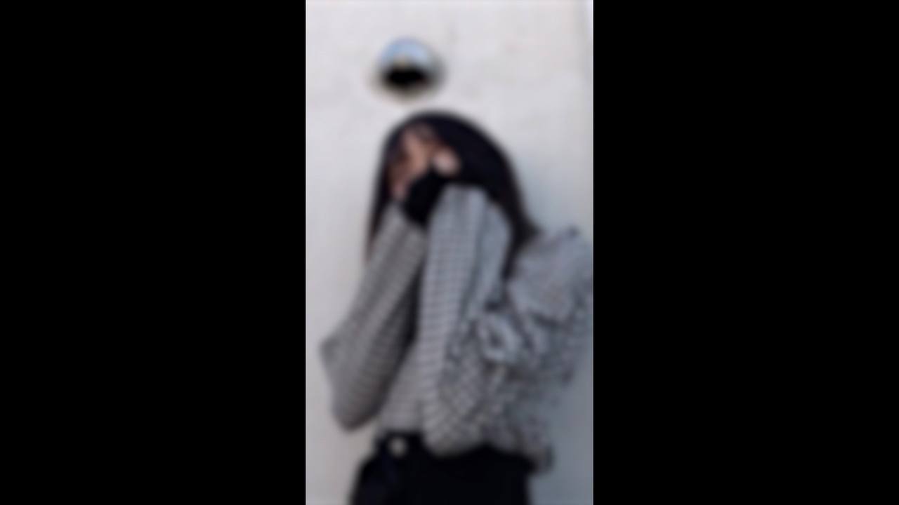昨年デビューの人気アイドルが大手事務所所属中に記録されたプライベート個撮　人気.絶頂時に諸事情で中出しを了承　加工済サンプル公開中　※在庫本数限りの販売となります　※先着で高画質原盤を別途送付 gallery photo 1
