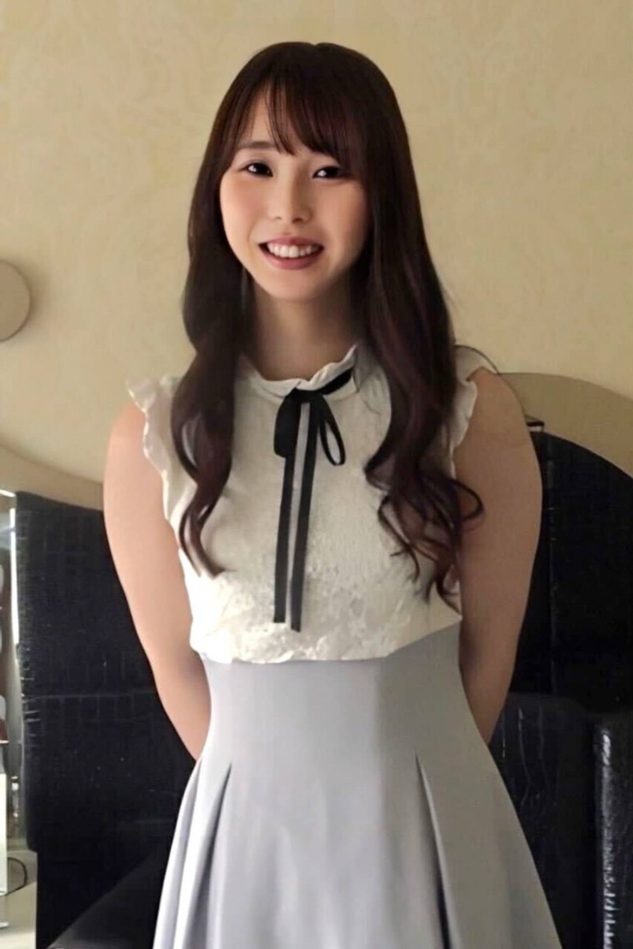 六本木高級メンズエステ　アナウンサー志望の清楚系色白スレンダー**大生２０歳　超高額交渉で中出しハメ撮り。※数量限定 gallery photo 1