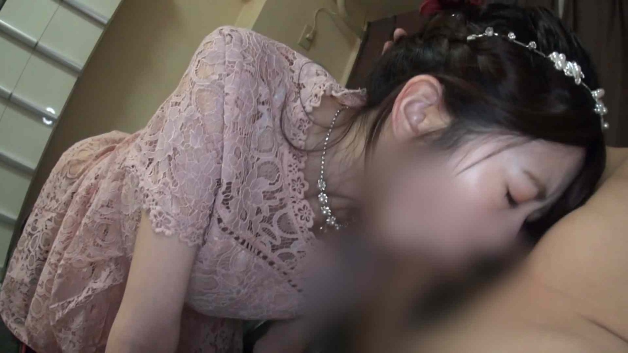 【個撮／素人】スレンダーボディの美人お*さんをナンパ！濡れマンコを責めまくって何度も絶頂させちゃいました。 gallery photo 2