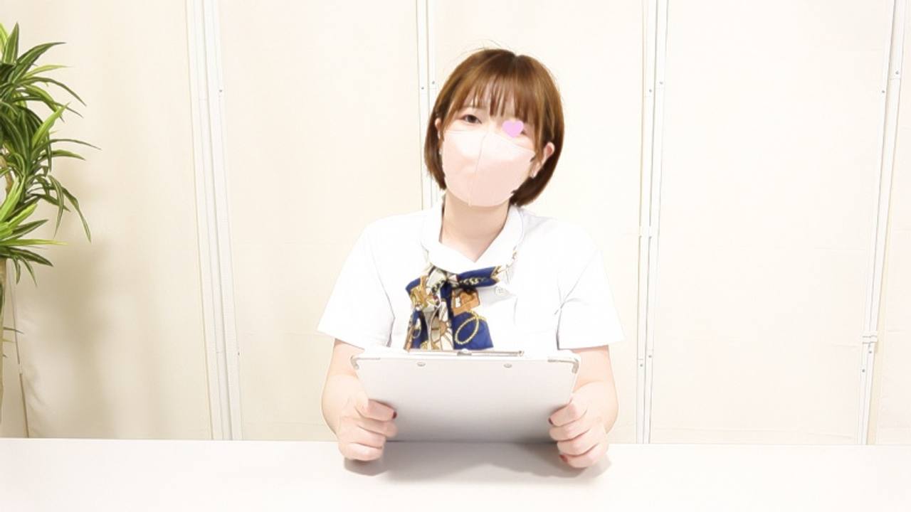 【絶景逆さ撮り】爆乳脱毛セラピストさんのパイパン撮影会 gallery photo 1