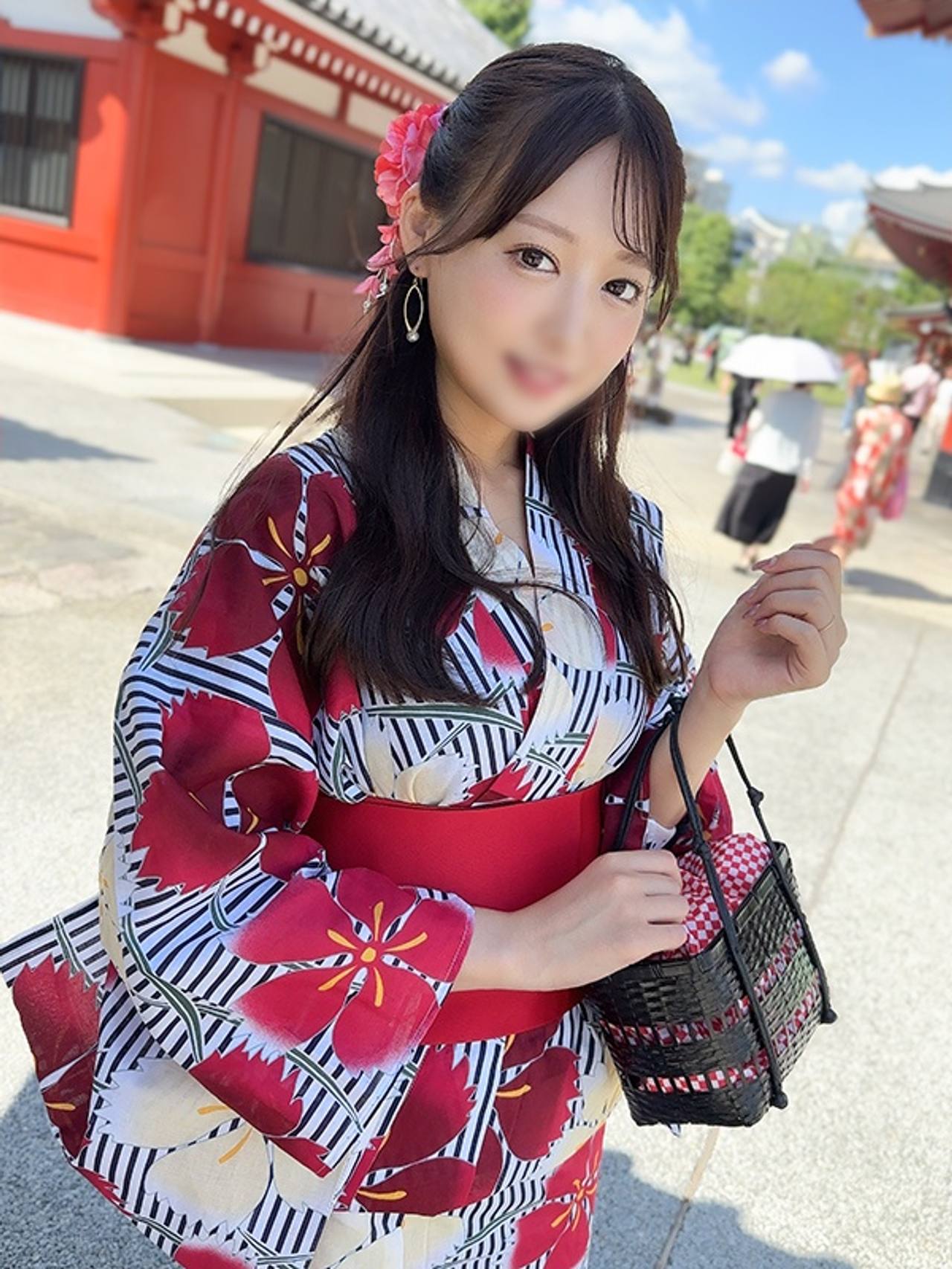 ⚠ずっシコ案件⚠いちいち可愛い！【続】元パリピな巨ちん大好き専業主婦・28才 旦那のお留守にいちゃラブ中出しSEX旅行してきました『まゆみ』 gallery photo 1