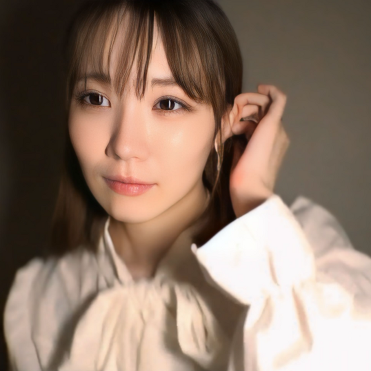 【18歳/個撮】最強ルックスが売りの某アイドルユニット元センター枠。界隈では伝説級の色白美女とのプライベート秘蔵ハメ撮り映像を今回特別独占公開。初出し※数量限定 gallery photo 2