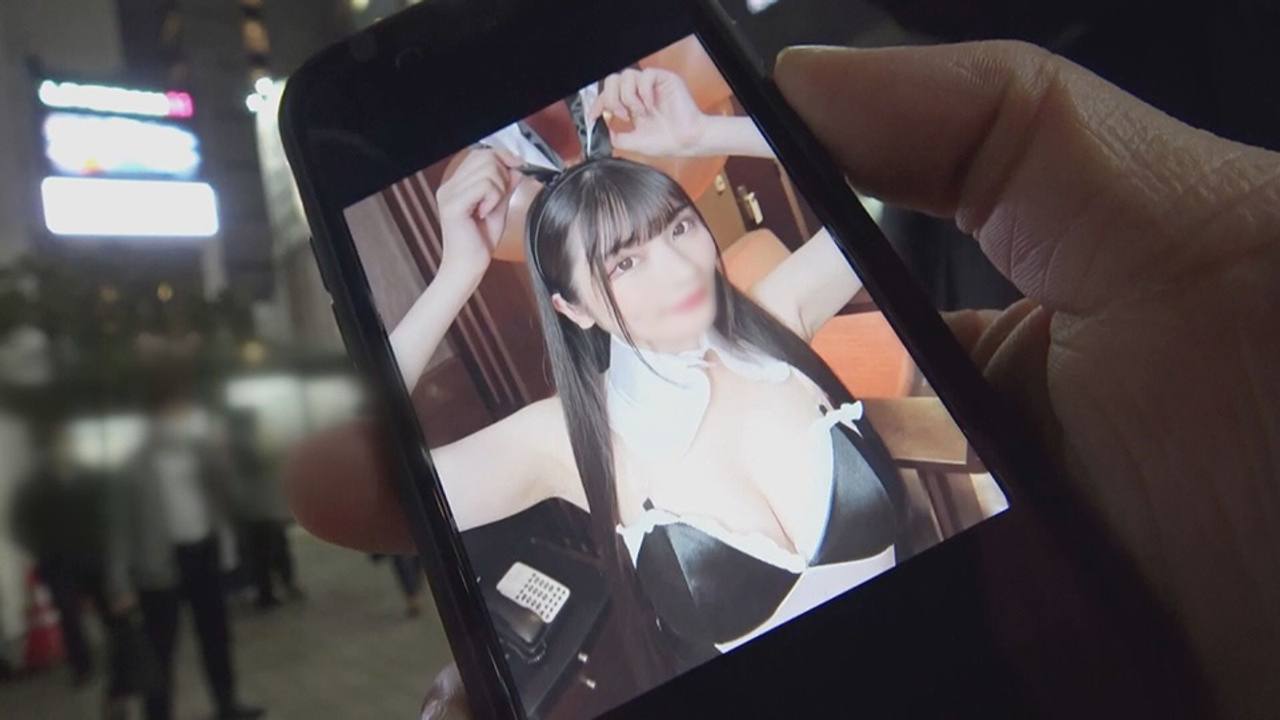 【中出し③連発】※数量限定※ピンク乳首の色白巨乳**大生・21歳を複数ちんぽで代わりばんこに挿入＆中出し⇒膣内精*まみれの激エロ映像です（めい） gallery photo 2