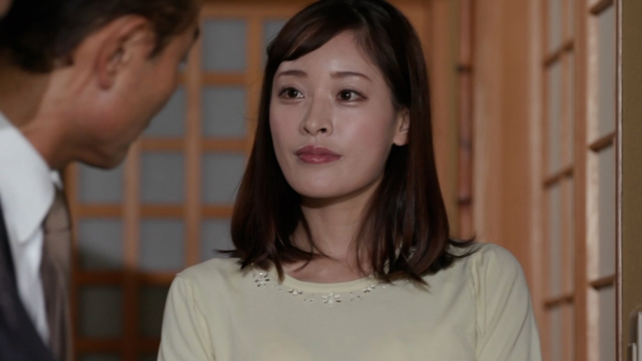 M965G01 激しいオナニーに耽る美しき清楚な雰囲気の人妻が淫乱変態性癖に溺れる！ gallery photo 1