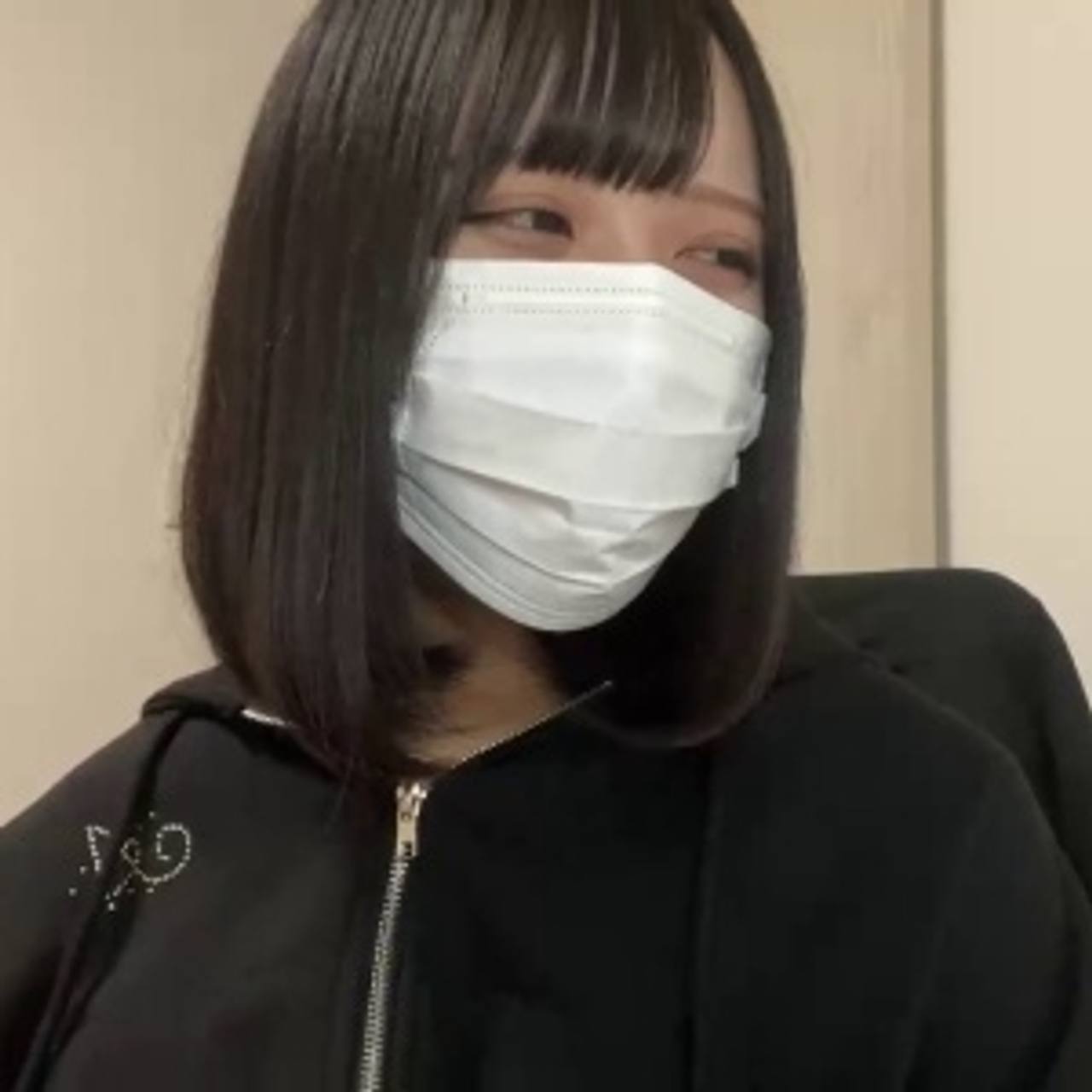 りんちゃん (19) 2025年5月24日の配信動画 - 前編 - gallery photo 1