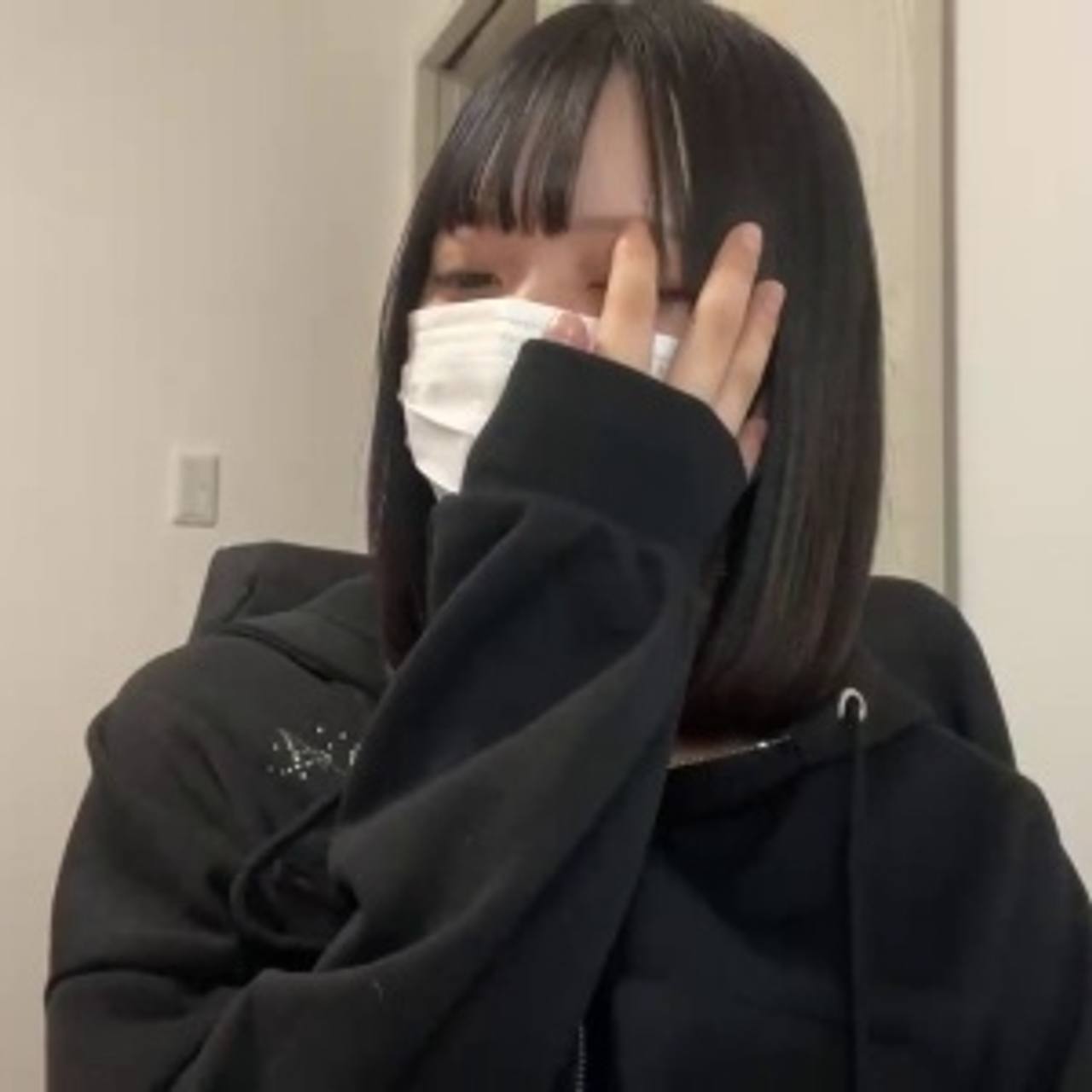 りんちゃん (19) 2025年5月24日の配信動画 - 前編 - gallery photo 4