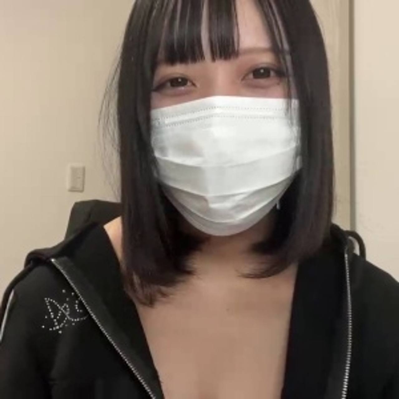 りんちゃん (19) 2025年5月24日の配信動画 - 前編 - gallery photo 8