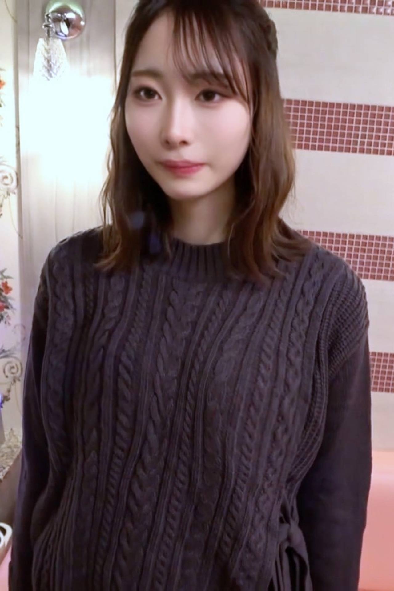 【FC2緊急公開/早期終了】新卒美人保育士 初めてのハメ撮り撮影で危険日ピル無し中出し。【高画質特典付き】 gallery photo 1