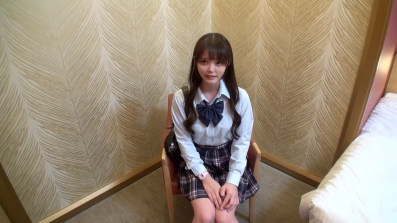 アイドルセンター級に可愛い18歳。鍛え上げられた細身の体に男2人で妊娠させたく種付け中出し。 gallery photo 1