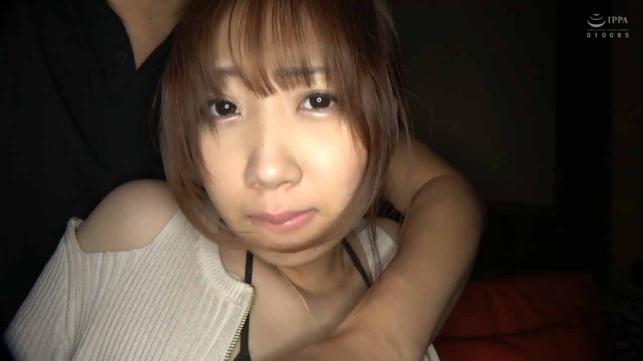 【人妻】恥じらう姿に***て…！本性が超エロすぎ！ハメ狂い精液搾取[3] gallery photo 8