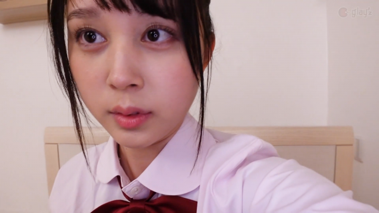 【オナニー】ちっちゃな穴がマン汁でびちょ濡れ！自画撮りオナニー[1] gallery photo 1