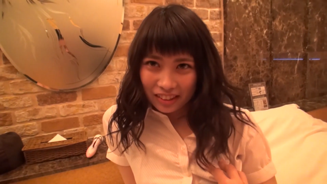 【個撮・生保レディ】契約を餌に可愛い生保レディと生中出しハメ撮り♡ gallery photo 1