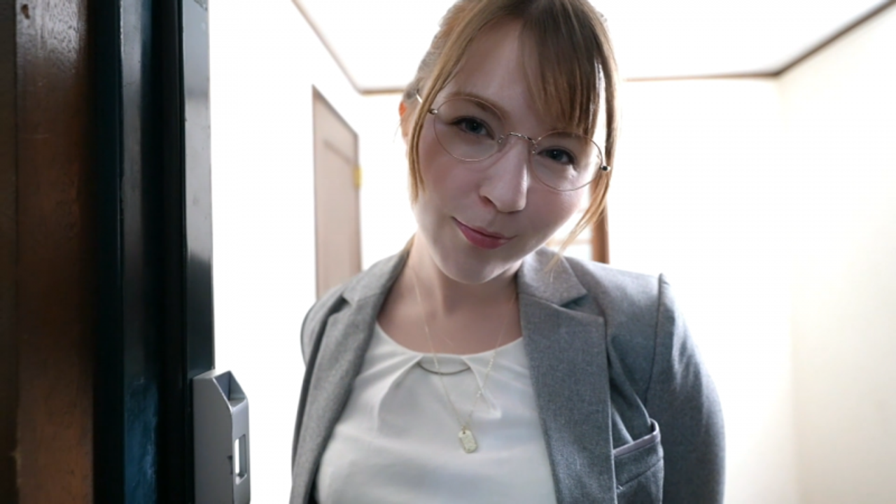 【S女・痴女】その微笑みが危険すぎるけど、そんな貴女が大好きなんだ!!　13/13 gallery photo 1
