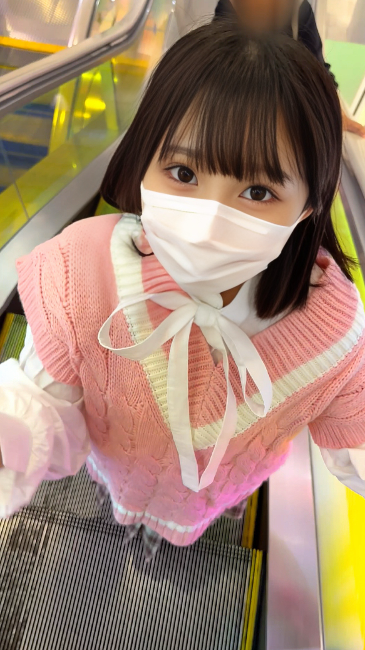 人生変わるレベルの未知なる体験　現職の週末アイドル１８歳　意識飛ぶ寸前まで痙攣絶頂するあどけなさ残る低身長美女。※数量限定 gallery photo 2
