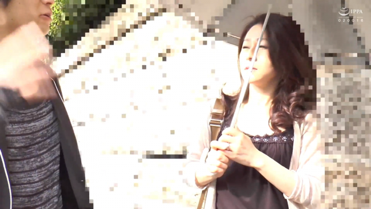 妖艶熟女チ〇ポにご執心♡肉食おばさん大集合スペシャル！妖艶な熟女の魅*にメロメロに…　その3 gallery photo 6