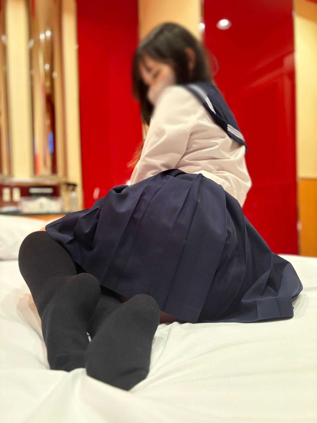 【個撮 / S級コスプレ美女】りなちゃん 第2弾 脚・足裏・ハイソックス写真集 gallery photo 4