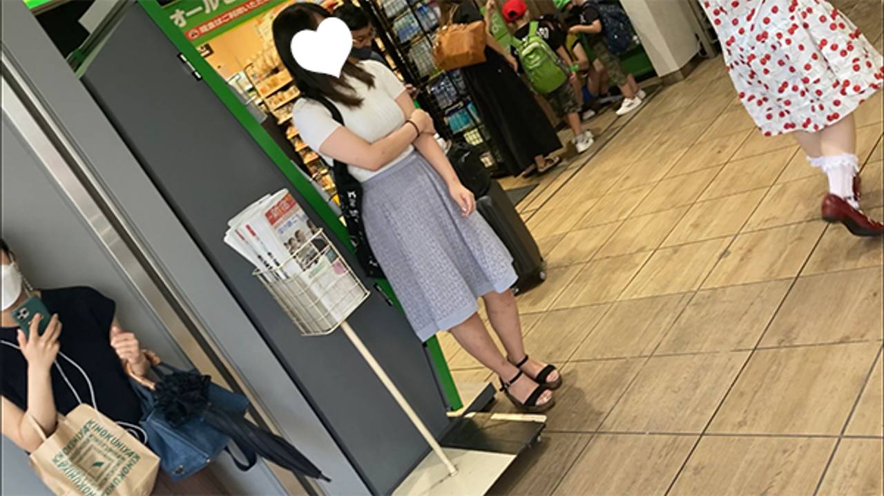 【先着30名500円オフ】りょうこ20歳・生・N出し。巨乳なちょいツンJDに生中洗礼！「●●！りょうこが妊娠するとこ見てて！」とおやごさんに送る地獄のビデオレター（035） gallery photo 1