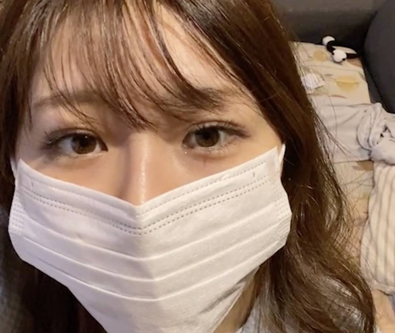 【限定数・期間限定】【ﾊﾞﾝ覚悟】友達来る前に露出する女はここですwwww 20231104 gallery photo 1