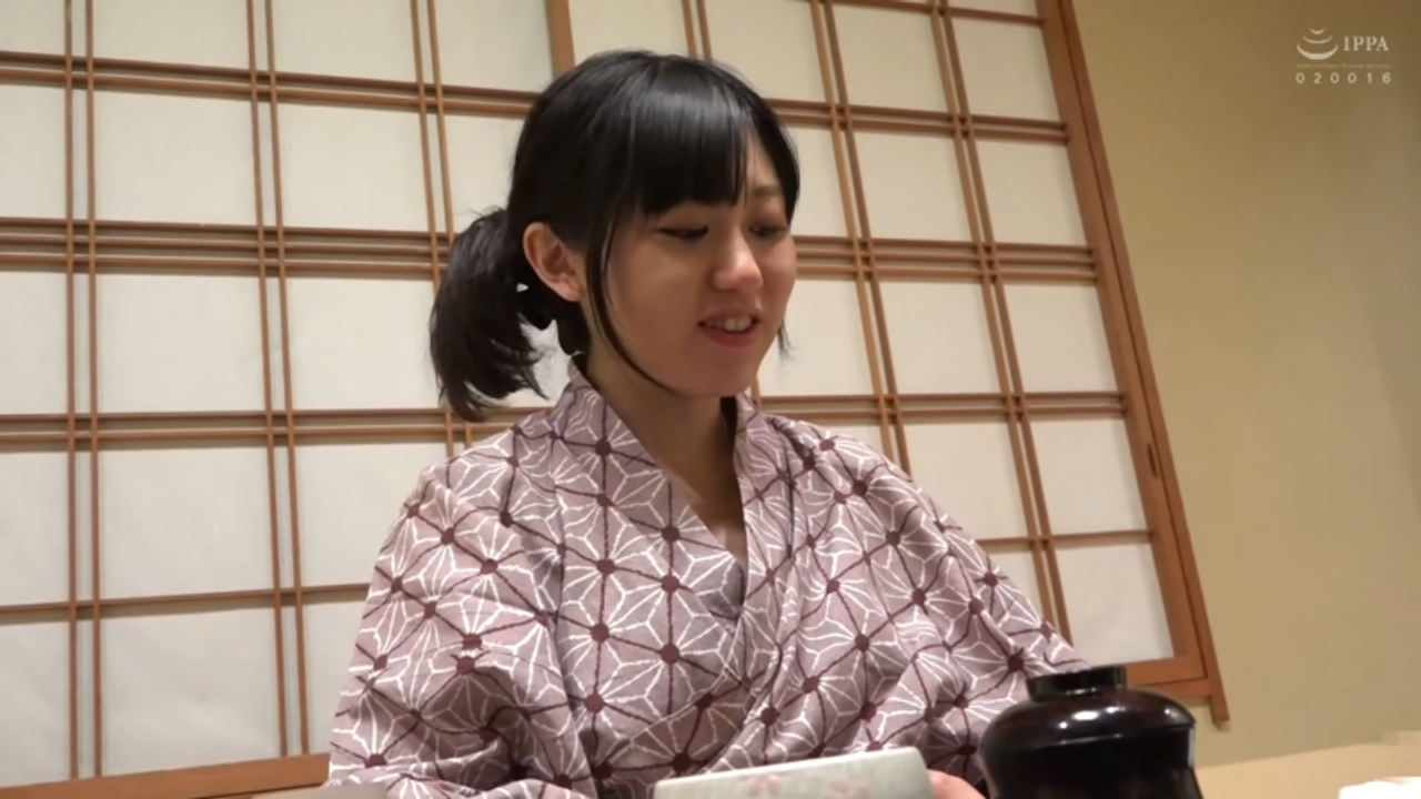 【新婚人妻限定】都会や地方で所構わずナンパして一期一会セックス　3 gallery photo 9